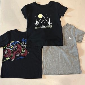 **6 Items for $26** 3 Shortsleeves Shirt, size 2T